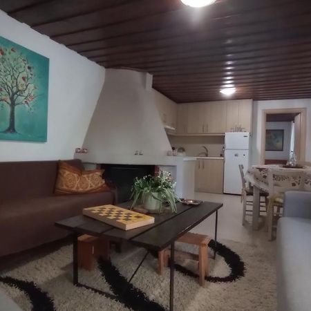 Villatzer - Traditional House With Fireplace And Garden Tzermiádon Exterior foto